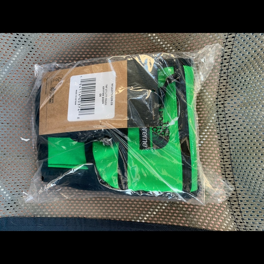 Supreme Pouch - Picture 5 of 6